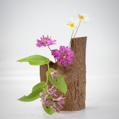 自然木の花器：欅の皮